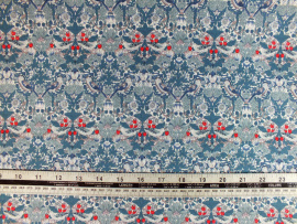 blue-strawberry-2